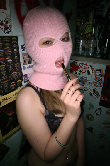 金髪ギャルが悶絶して中出ししまくり！騎乗位がエロすぎる ヌケる神シーン収録【れん／pkpk022】